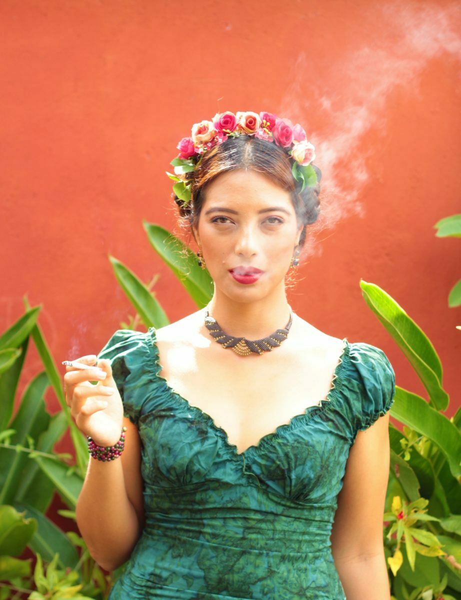Frida Kahlo Zigarette