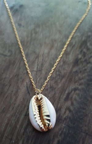 Fine Necklace Shell pendant 18k gold plated