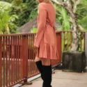 Kurzes Mini Kleid lange Trompetenärmel Lachsfarbe