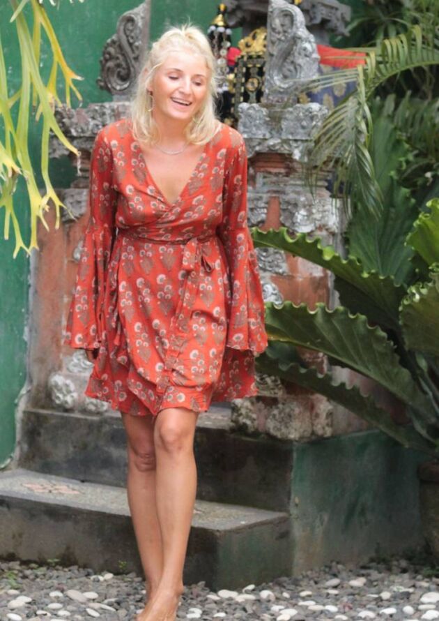 Trompetenärmel Kleid zum Wickeln Terracotta Boho Wickelkleid