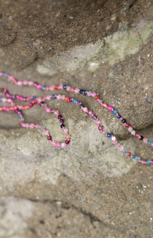 produkt bild Fine glasses String Colorful agate gemstones