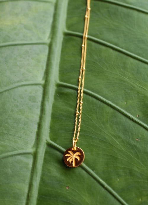 Small Coin Necklace Gold Plated “Palmtree”