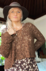 Boho Sweater Netz Off Shoulder Pullover Strickpulli braun Netzshirt Hippie