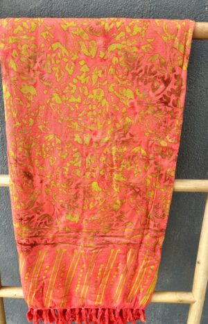 Batik Tuch Sarong Lachs Beige Braun