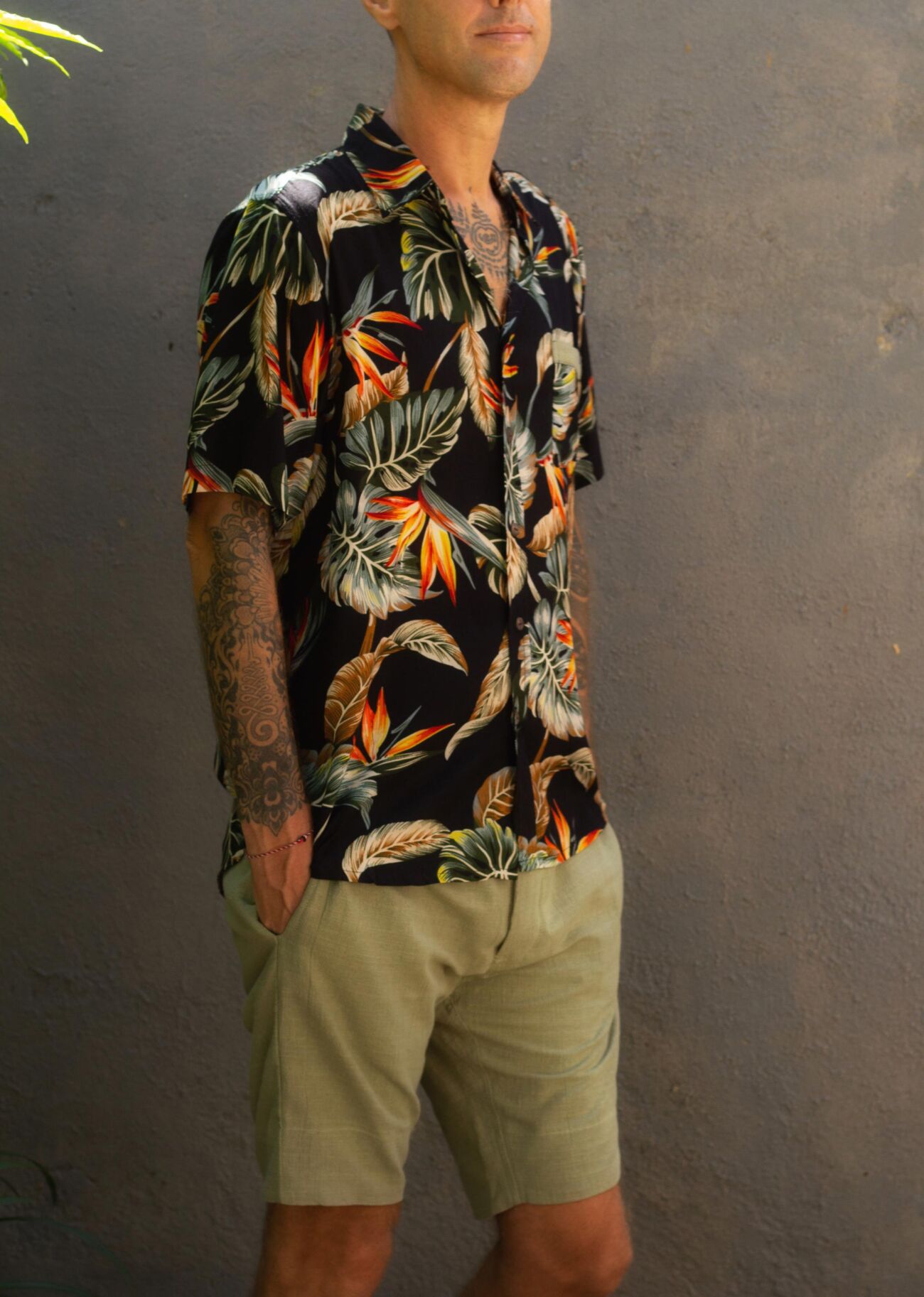 Herren-Bali-Sommer-Outfit-Hawaii-Shirt-Leinen-Bermuda-Shorts