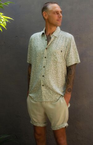 produkt bild Herren-Hawaii-Shirt-Kurzarm-Gänseblumen-Blumendruck